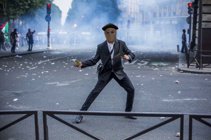 meme manifestant pro palestinien paris 18
