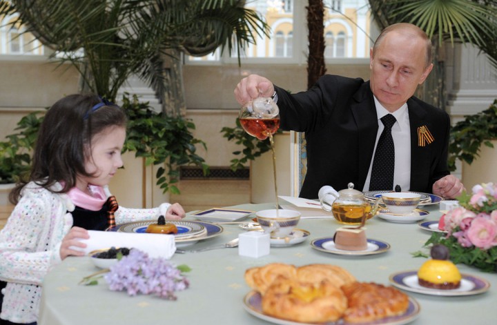 Vladimir Poutine regard 33