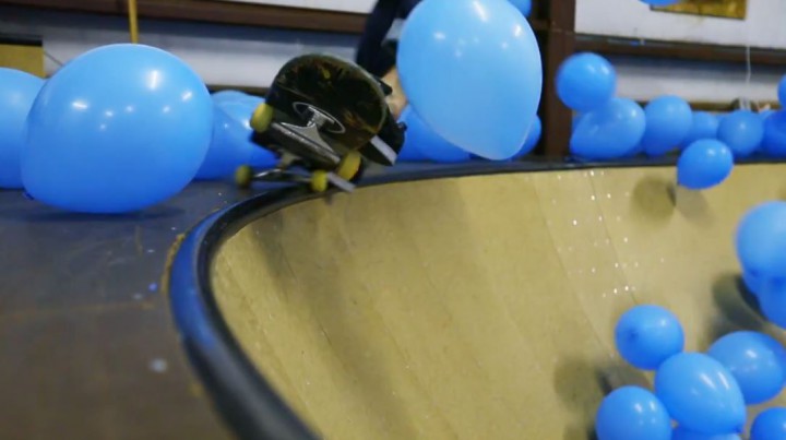skateboard 5000 ballons