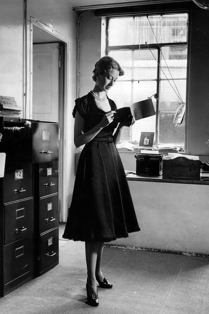 bureau femme 1950