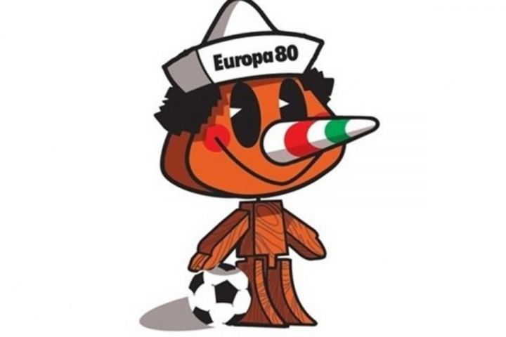 photo mascotte pinocchio euro italie