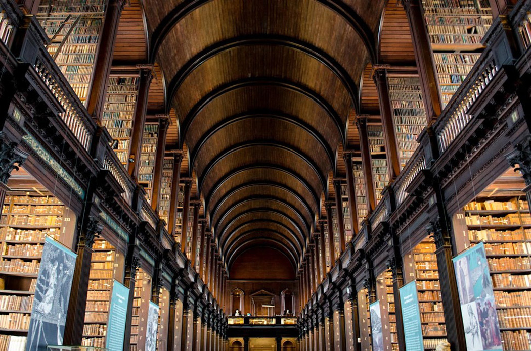 plafond librairie trinity college irlande