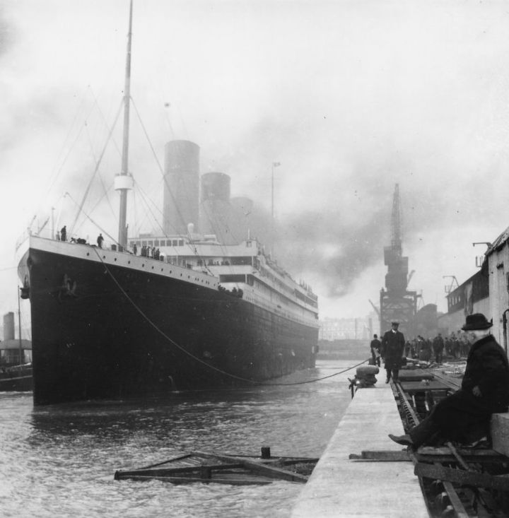 photos rares 20eme siecle Le Titanic quitte Southhampton en 1912