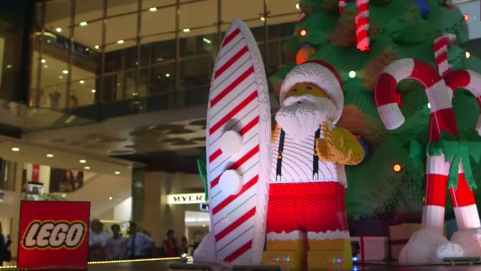 LEGO realise un sapin de Noël avec 500 000 briques