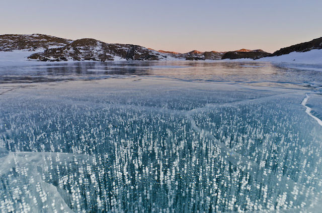 lac gele antarctique stu shaw