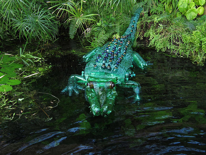 Veronika Richterova Crocodile