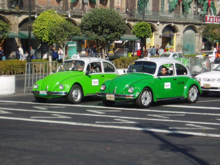 photo mexico city taxi