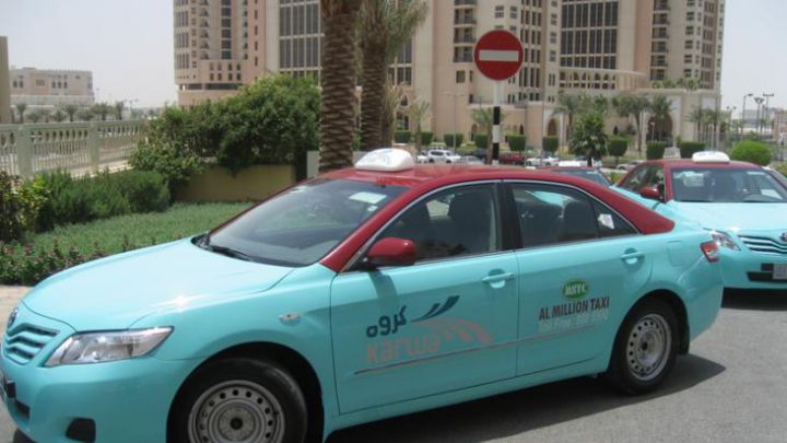 photo qatar taxi