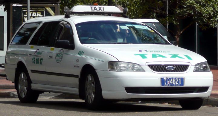 photo sydney taxi
