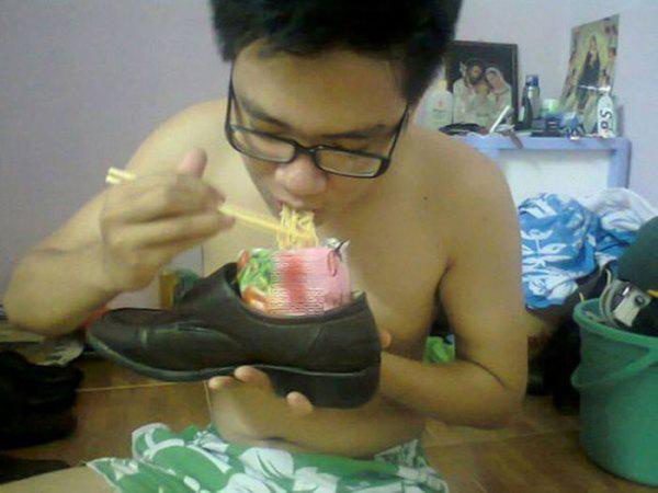 funny asian chaussure assiette