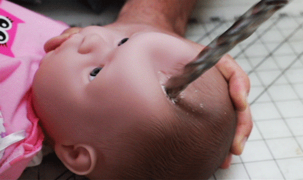 Baby Flask alcool poupee (1)