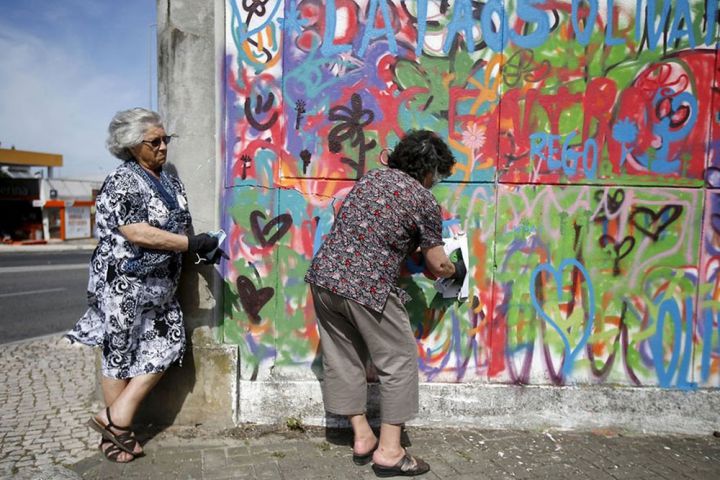 Graffiti seniors Lisbonne (2)