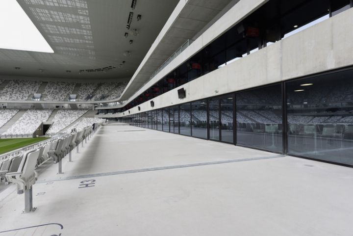 photo du nouveau stade bordeaux interieur