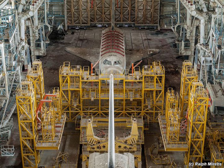 hangar conquete spatiale russe 2