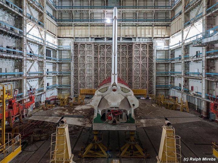 hangar conquete spatiale russe 8