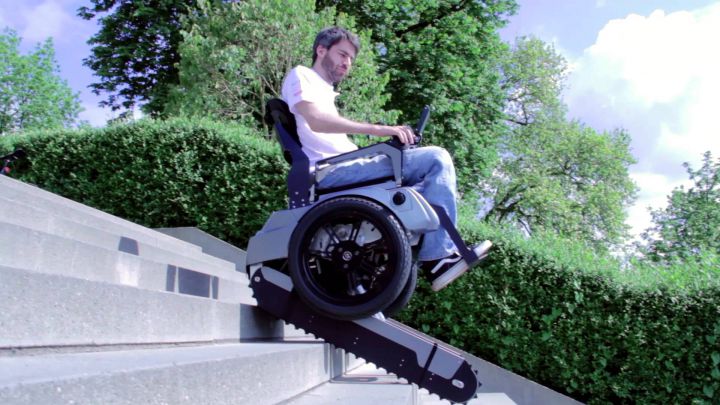 scalevo fauteuil roulant escaliers