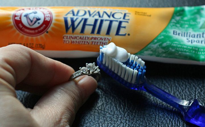 Astuces dentifrice bijoux