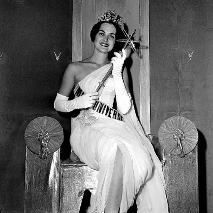 Miss Univers 1960 Linda Bement Etats Unis