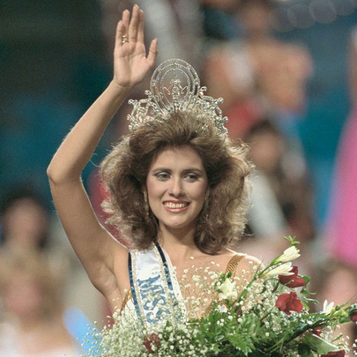 Miss Univers 1985 Deborah Carty Deu Porto Rico