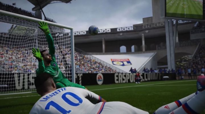 FIFA 16 Trailer Nouvelle Saison Lacazette