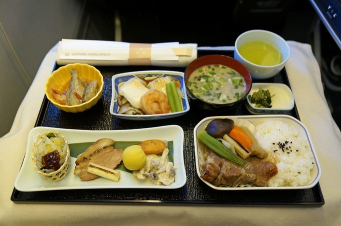 plateau repas japan airlines