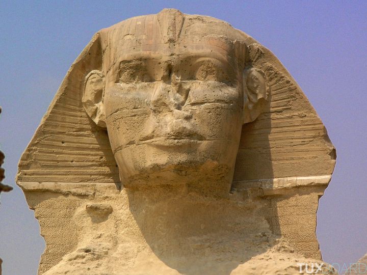 50 histoires insolites briller societe grand sphinx gizeh peint en rouge