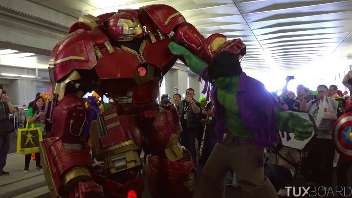 Cosplay Hulkbuster Iron Man New York Comic Con 2015