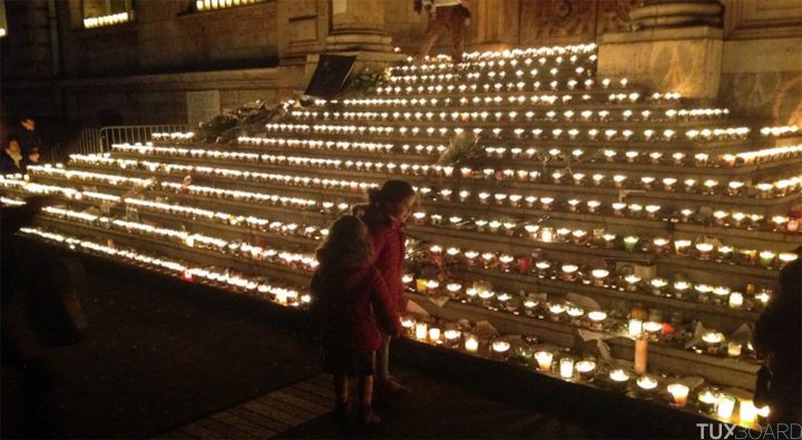 8 decembre Lyon hommage victimes Paris