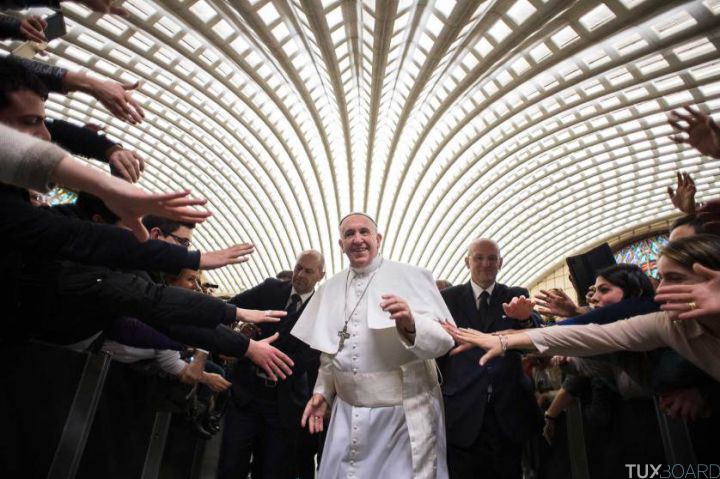 Pope Francis arrives for a special audience with members of the dioceses of Cassano allo Jonio, southern Italy, at the Vatican, Saturday, Feb. 21, 2015. (AP Photo/L' Osservatore Romano, pool)