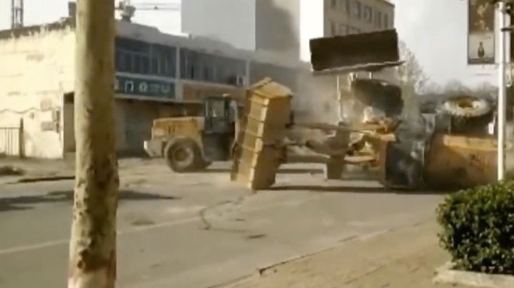Bulldozer Battle Chine