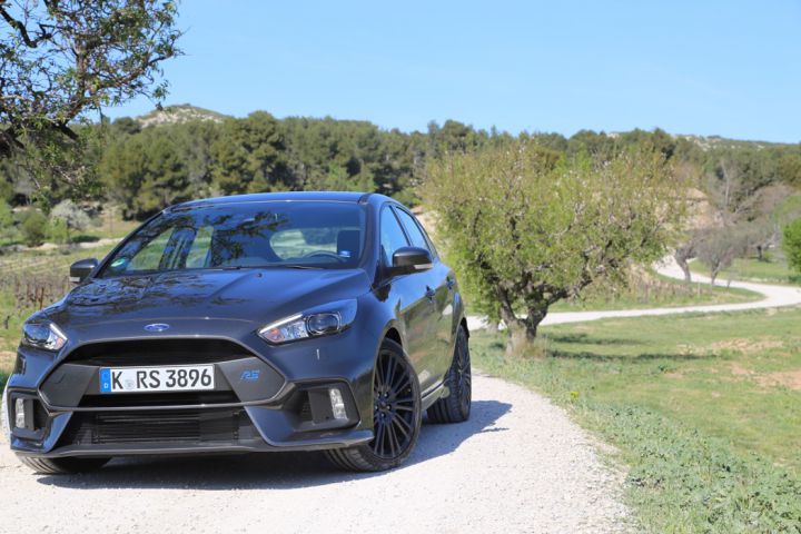 Ford Focus RS jantes 20 batons