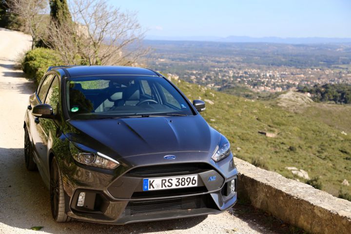 Ford Focus RS vue provence