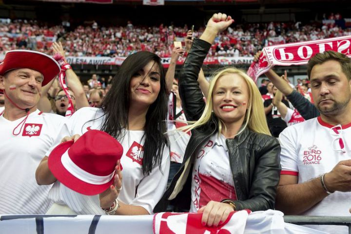 plus belles supportrices euro 2016 10