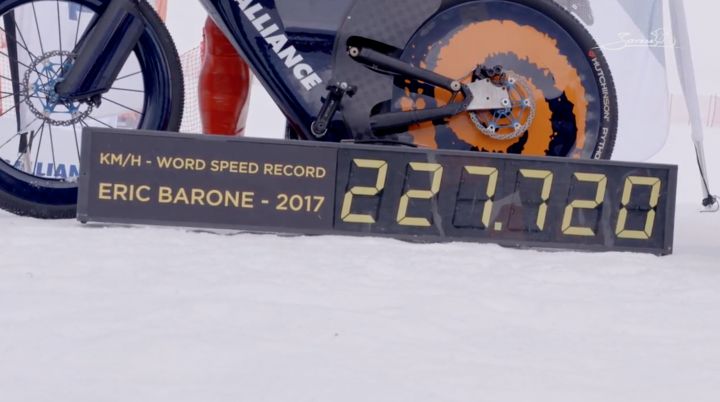 eric barone recordman du monde vitesse vtt neige
