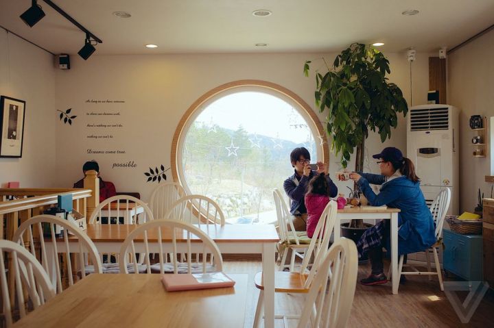 dreamy camera cafe etage