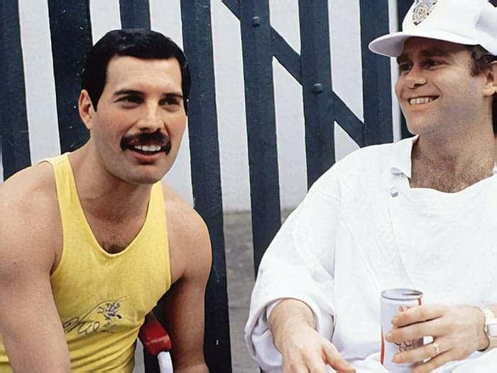 Les derniers jours de Freddie Mercury, racontés par Elton John