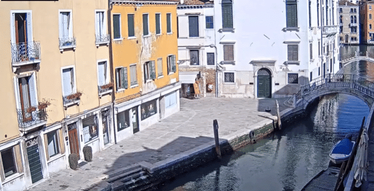 Visitez Venise sans visiteurs à partir des images en live diffusées par la webcam