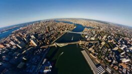 Le pont de Brooklyn transformé en quartier ré-imaginé par l’architecte Daniel Gillen