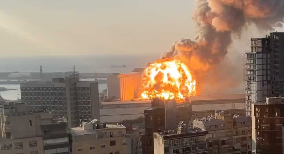 L’explosion de Beyrouth filmée en slow motion