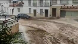 L’inondation en Estepa démolit une partie d'une maison