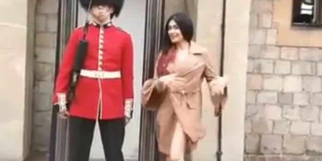 Regardez comment ce garde londonien a réagi par rapport à cette jeune femme qui voulait le distraire