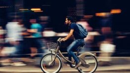 Vélo : comment rouler en toute sécurité en ville ?