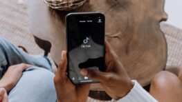 TikTok faire un live, télécharger une vidéo et gagner de l'argent avec l'application