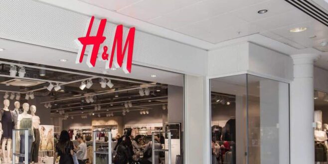 H&M frappe fort avec ses chaussures argentées à moins de 40 euros