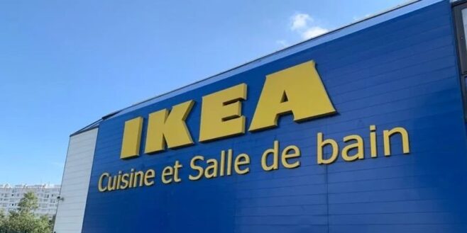 Ruée chez Ikea pour son canapé géant capable d'accueillir jusqu'à 7 personnes !