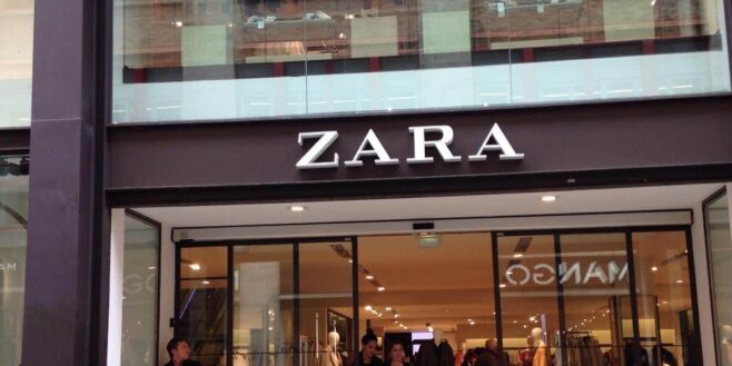 Zara cartonne avec cette robe courte et moulante à moins de 25€ !