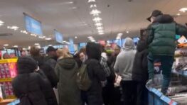 Aldi des grosses bagarres éclatent à cause de cette boisson adorée des youtubeurs !