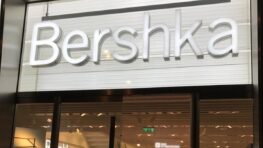 Bershka a la robe de soirée parfaite pour les fêtes de fin d'année à moins de 25 euros !
