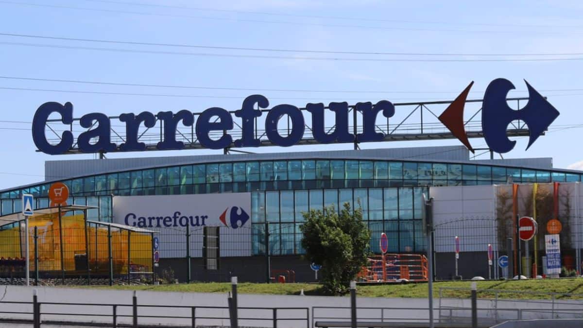 Carrefour fait mieux que Ikea avec son banc à chaussures multifonctions à petit prix !