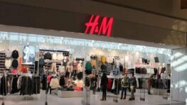 H&M ridiculise UGG avec ses nouvelles bottes en fourrure à moins de 25 euros !